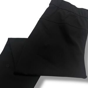Lululemon Athleisure Pants 10 Black